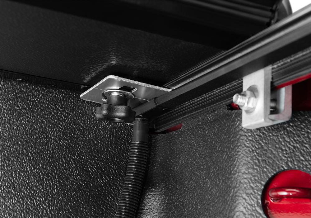 bak-bakflip-g2-2020-chevrolet-silverado-red-studio-16.jpg