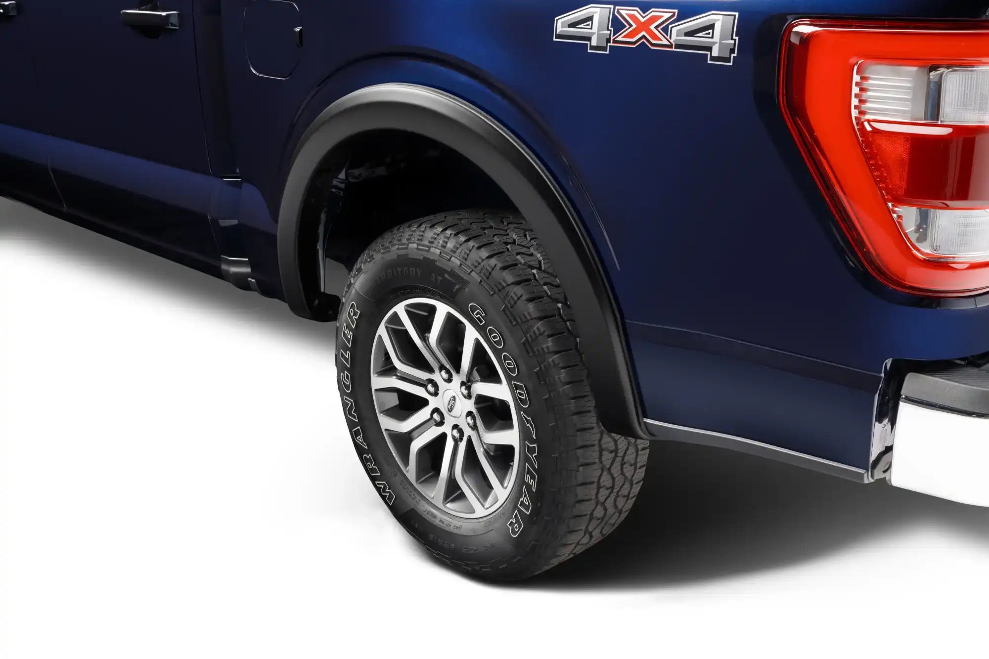 bwr_oeStyle_fenderFlares_2pc_21fordF150_rear_20130-02.jpg