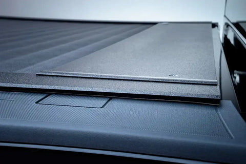 Pace Edwards M-JRCA28A59 - Jackrabbit® Tonneau Cover Kit Incl. Canister/Rails Matte Finish