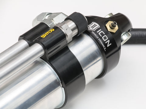 tundras2shocks_16.jpg