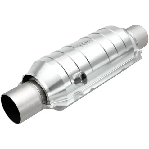 Magnaflow Conv Univ 2.50 OEM Angled O2