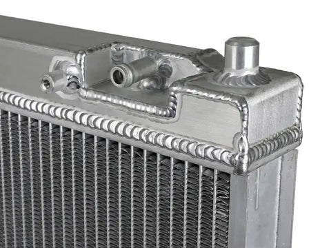 aFe 46-52151 BladeRunner Street Series Radiator 99-04 Ford Trucks V10 6.8L