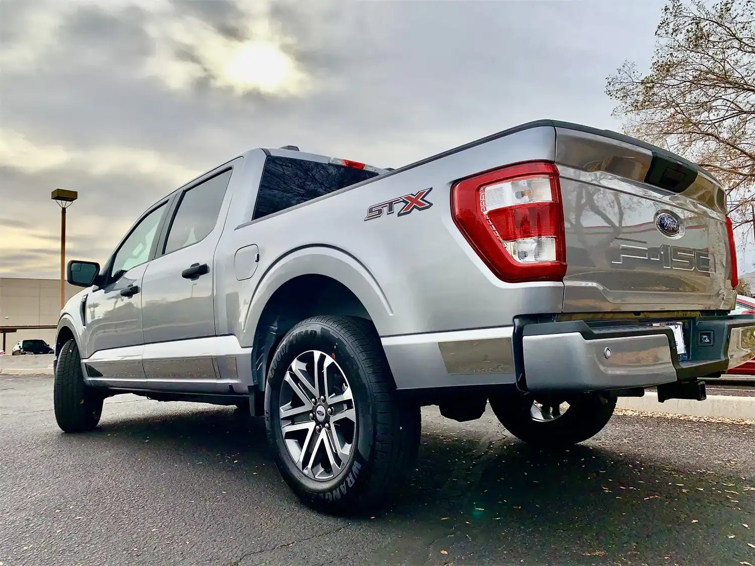 2021_FORD_F150_T4171-304M_3.jpg