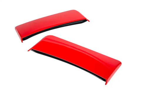 421876_quater_panel_side_scoops_race_red_2.jpg