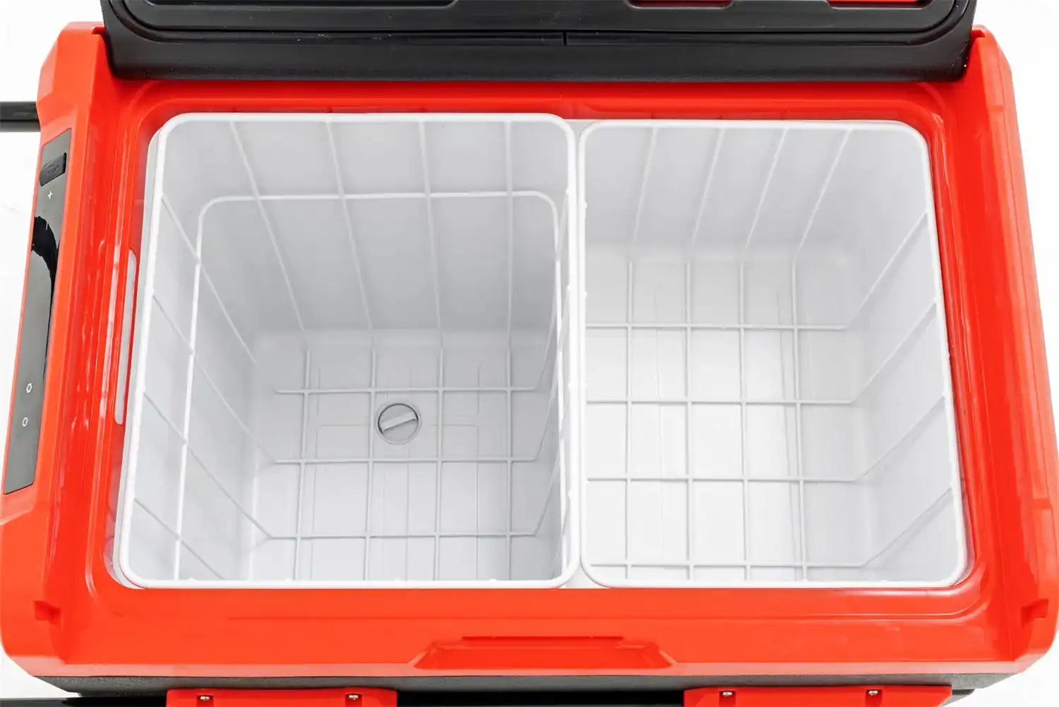50l_portable_refrigerator_or_freezer_interior-99026_2.jpg