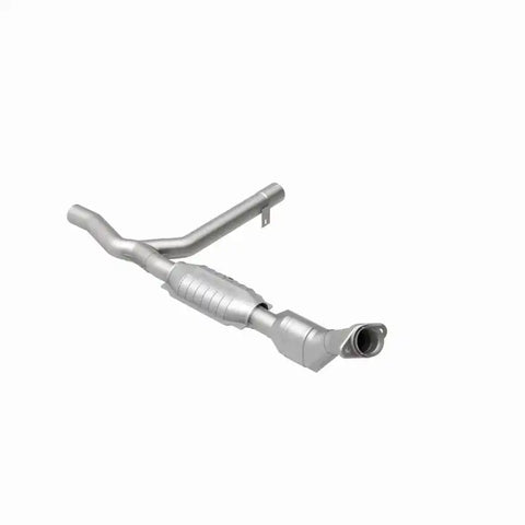 MagnaFlow Conv DF '00-'01 Ford F-150 4.6L 2wd
