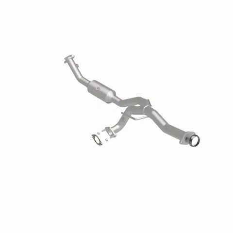 MagnaFlow Converter Direct Fit California Grade 07-08 Ford Ranger 3.0L