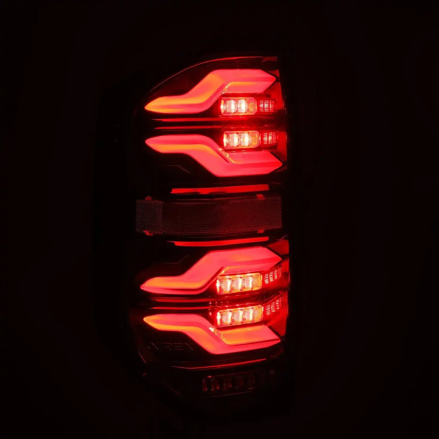 672040_3.jpg