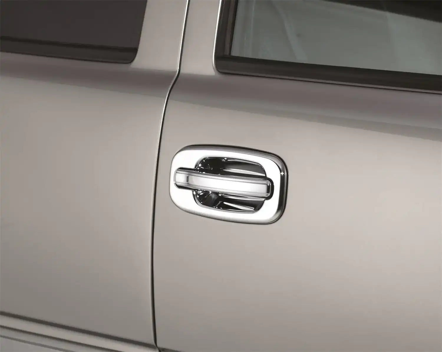 685206_on_vehicle_HR.jpg