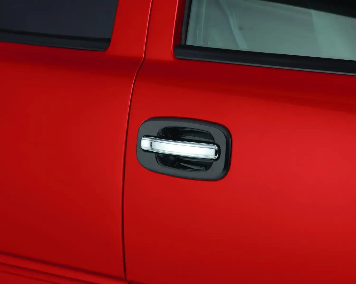 685403_on_vehicle_HR.jpg