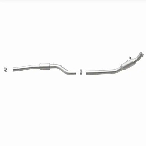 Magnaflow Conv DF 2013-2017 SL550 V8 4.6 OEM Underbody