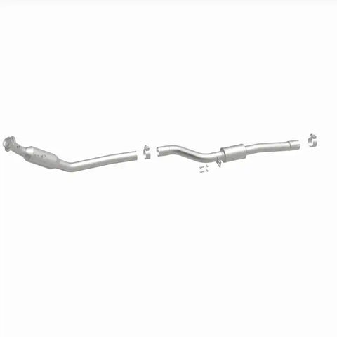 Magnaflow Conv DF 2013-2017 SL550 V8 4.6 OEM Underbody