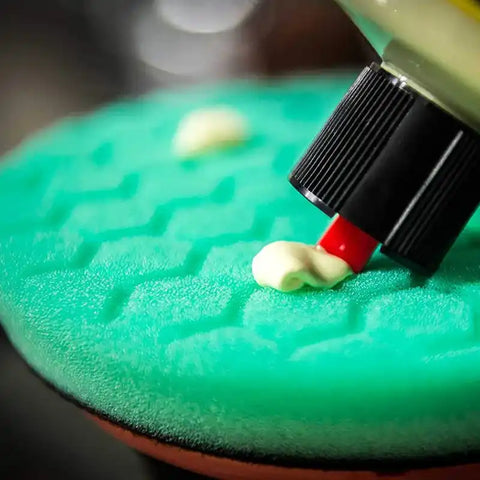 Chemical Guys Hex-Logic Quantum Heavy Polishing Pad - Green - 6.5in - Case of 12