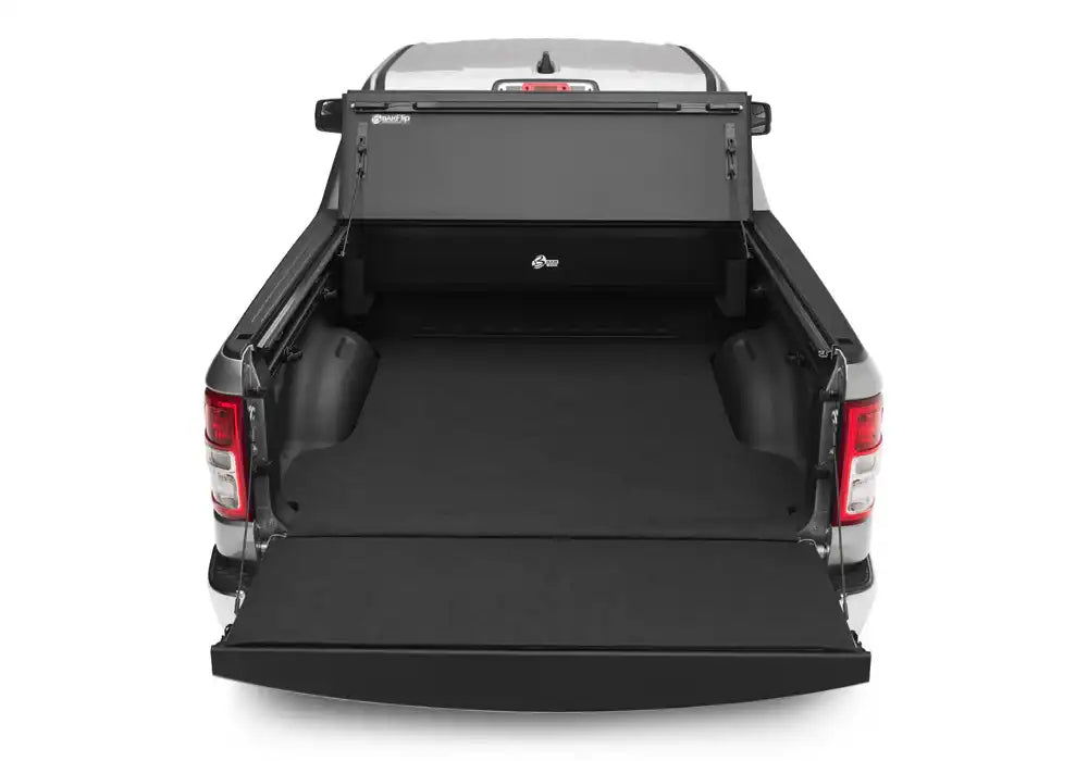 BK_BAKBox2_19SilverRam_RearHeadOnFlip_TailgateDown.jpg
