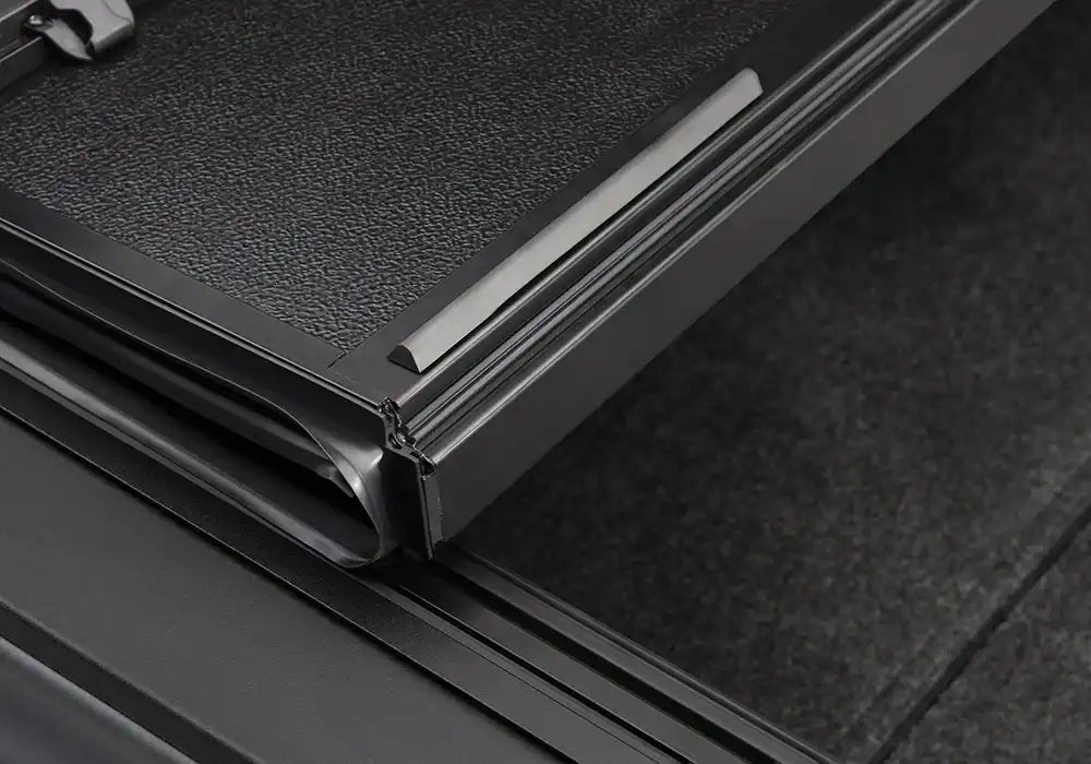 BK_BAKFlip_Fibermax_Ridgeline_PanelFold.jpg