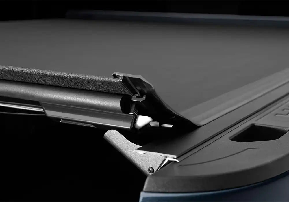 BK_RevolverX4_20SilveradoHD_RearCornerLatch.jpg