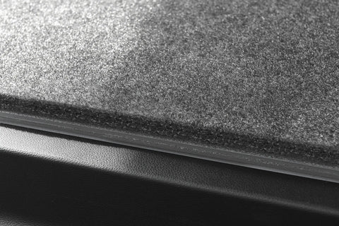 BR-VanRug-Metris-MaterialDetail.jpg