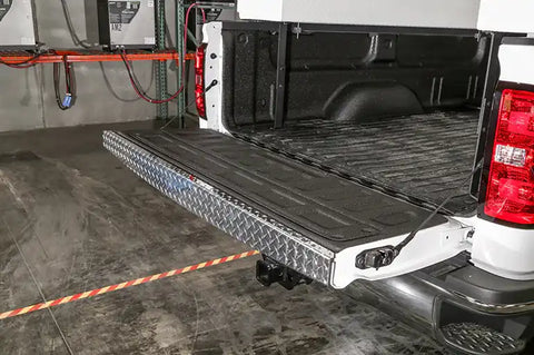 Dee Zee DZ2111 Black-Tread Tailgate Protector Cap
