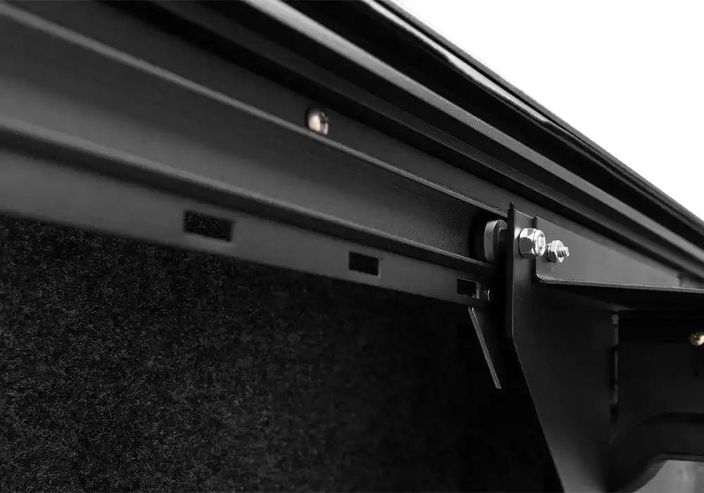 Cargo-Manager_20GMC_Sierra_Detail_01.jpg