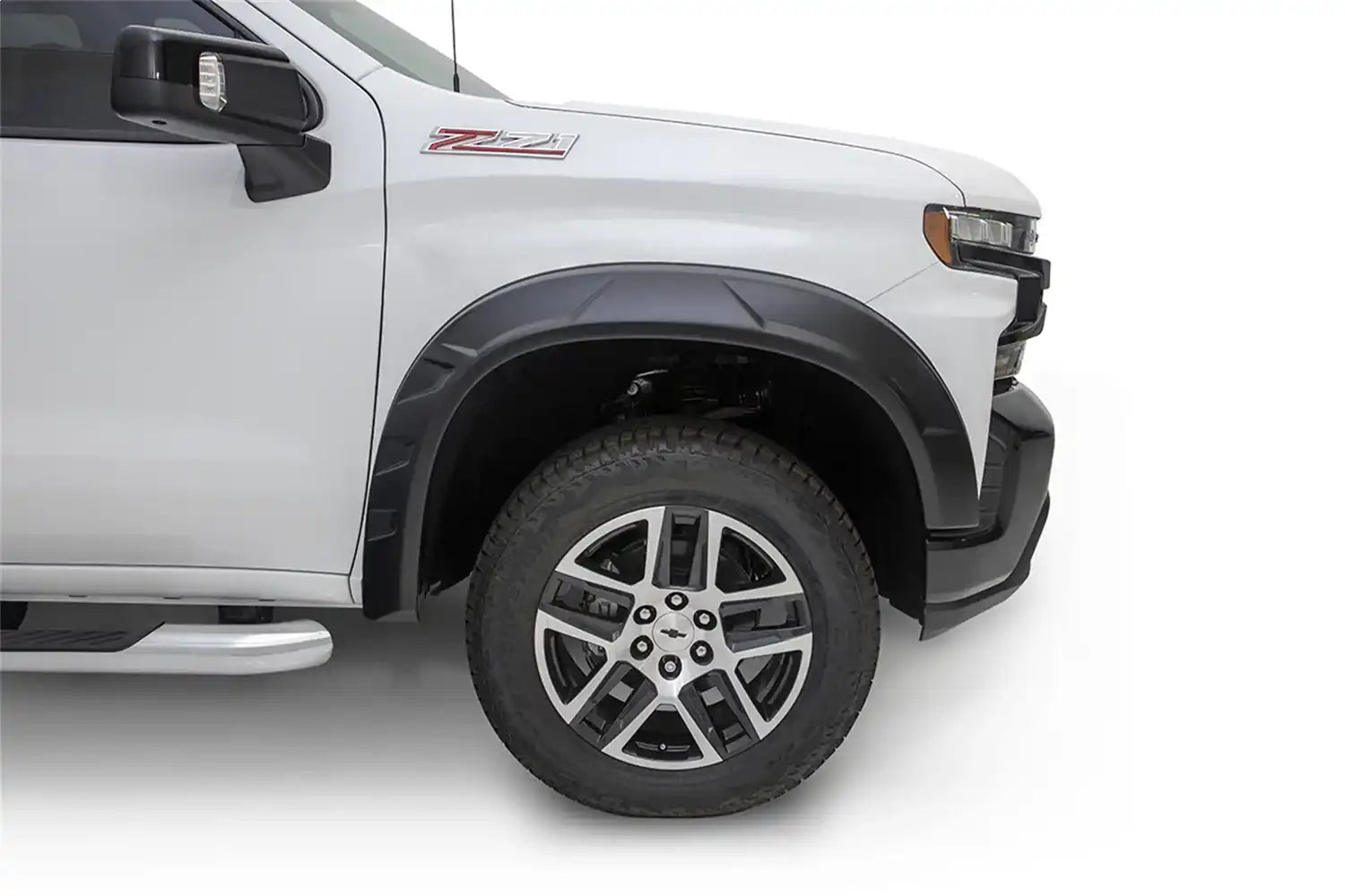 DRTff2019chevySilverado1500studioside4098.jpg
