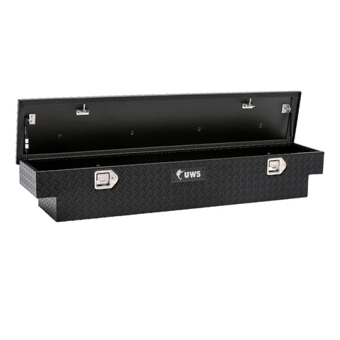 EC10893-HP_3008x1990_ba.jpg