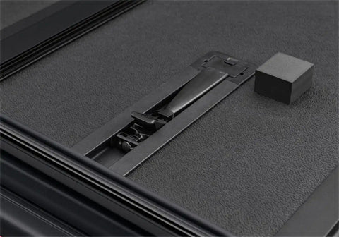 EX_SF2_19RAM_UndersideClamp.jpg