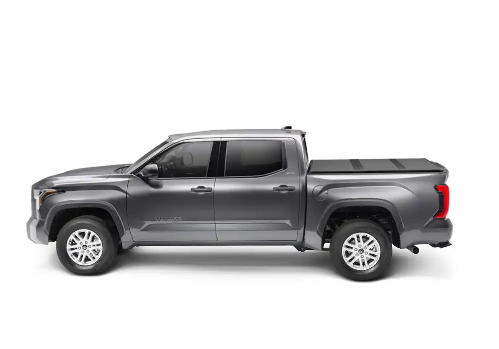 EX_SolidFoldALX_22Tundra_Closed_Profile_01.jpg