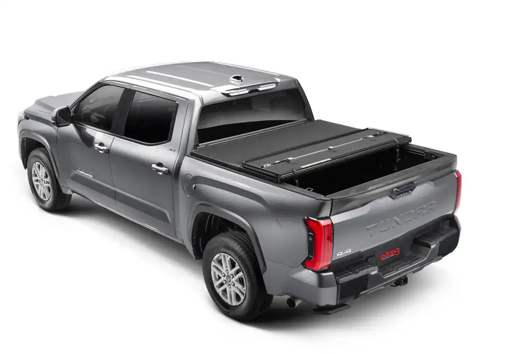 EX_SolidFoldALX_22Tundra_Half_02.jpg