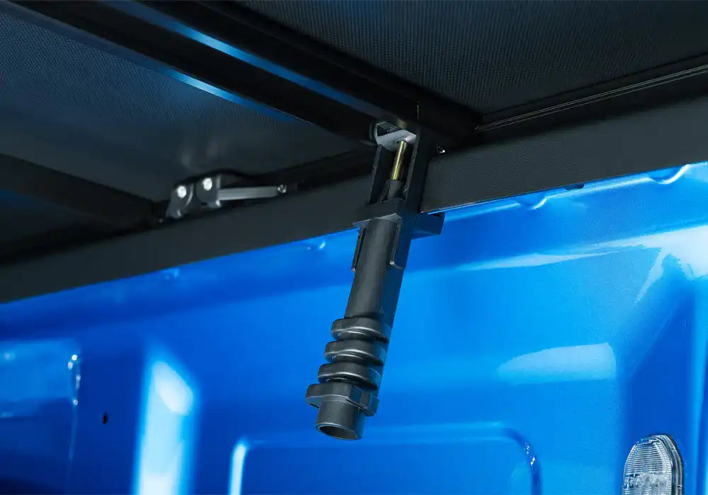EX_Trifecta-ESeries_22TRX_Detail_06_Clamp.jpg