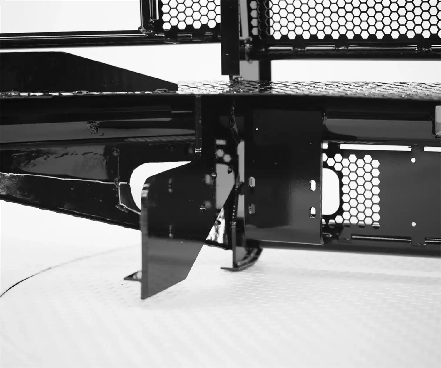 FBD061BLR_2006-2009Dodge2006-2009Ram1500MegaCab25003500FrontBumpers4.jpg