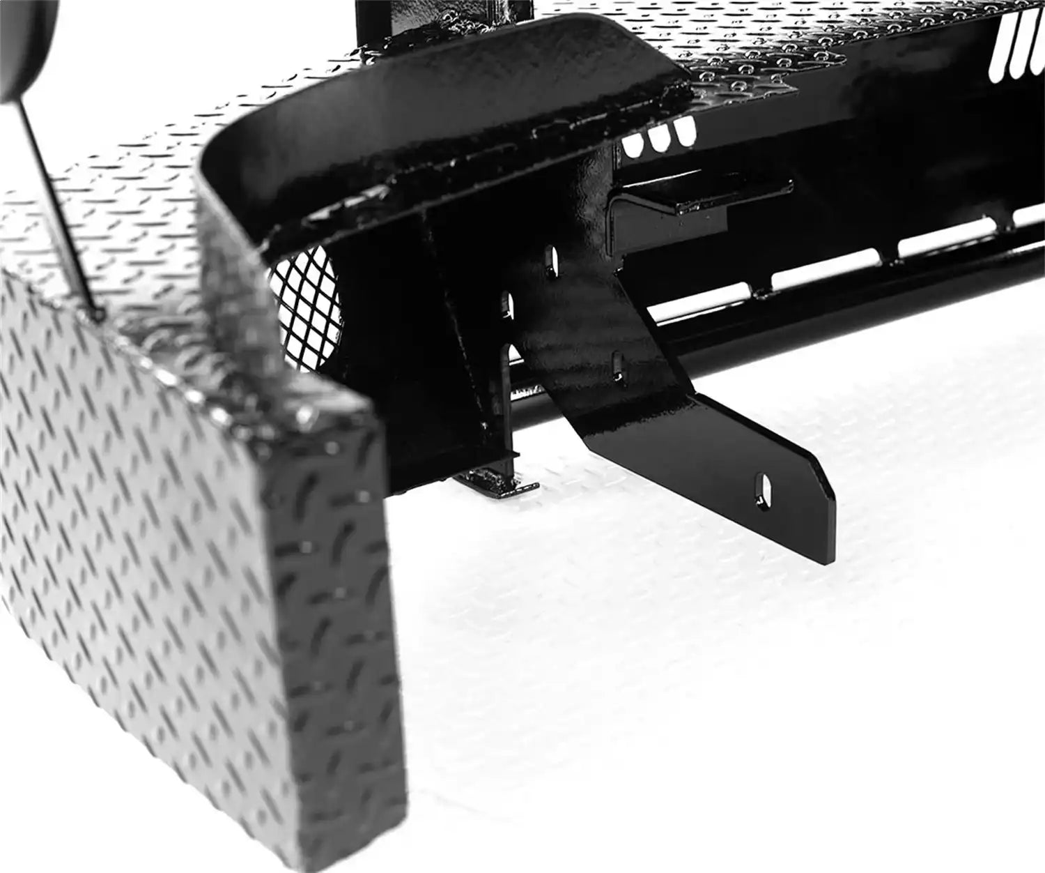 FSG031BL1_2003-2007_GMC2003-20072500HD3500Classic_FrontBumpers_4.jpg