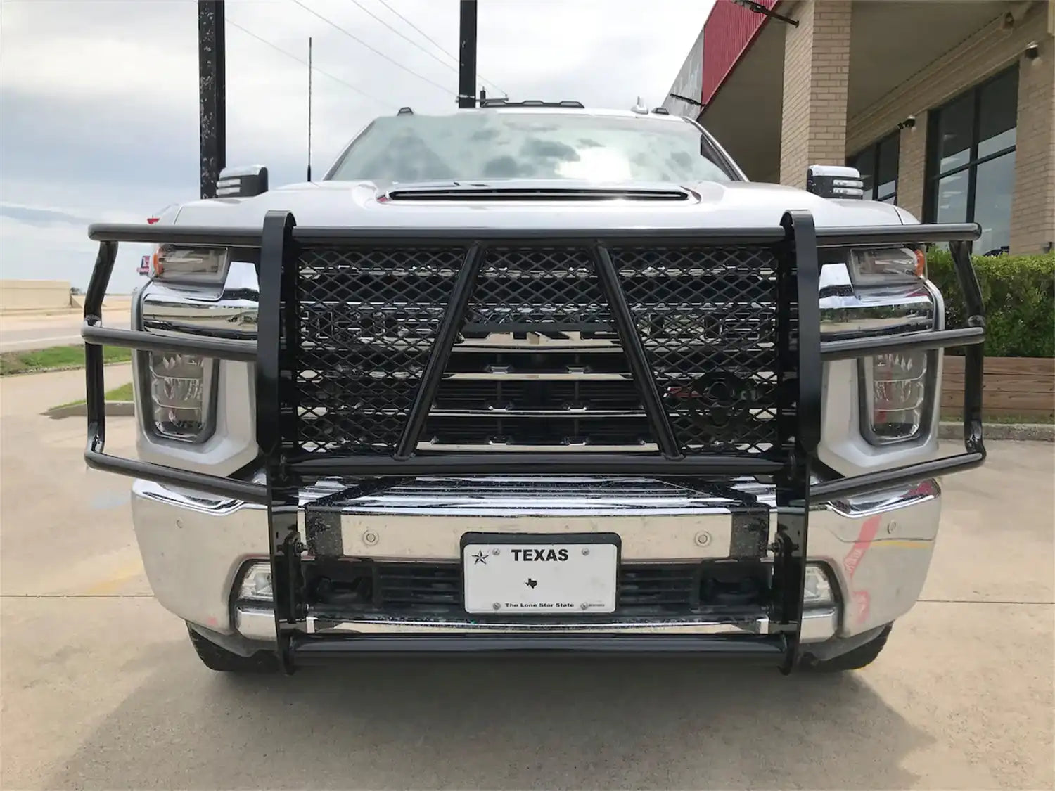 GGC201BL1C_2020-2021_Chevrolet20-212500HD3500HD_GrilleGuards_5.jpg