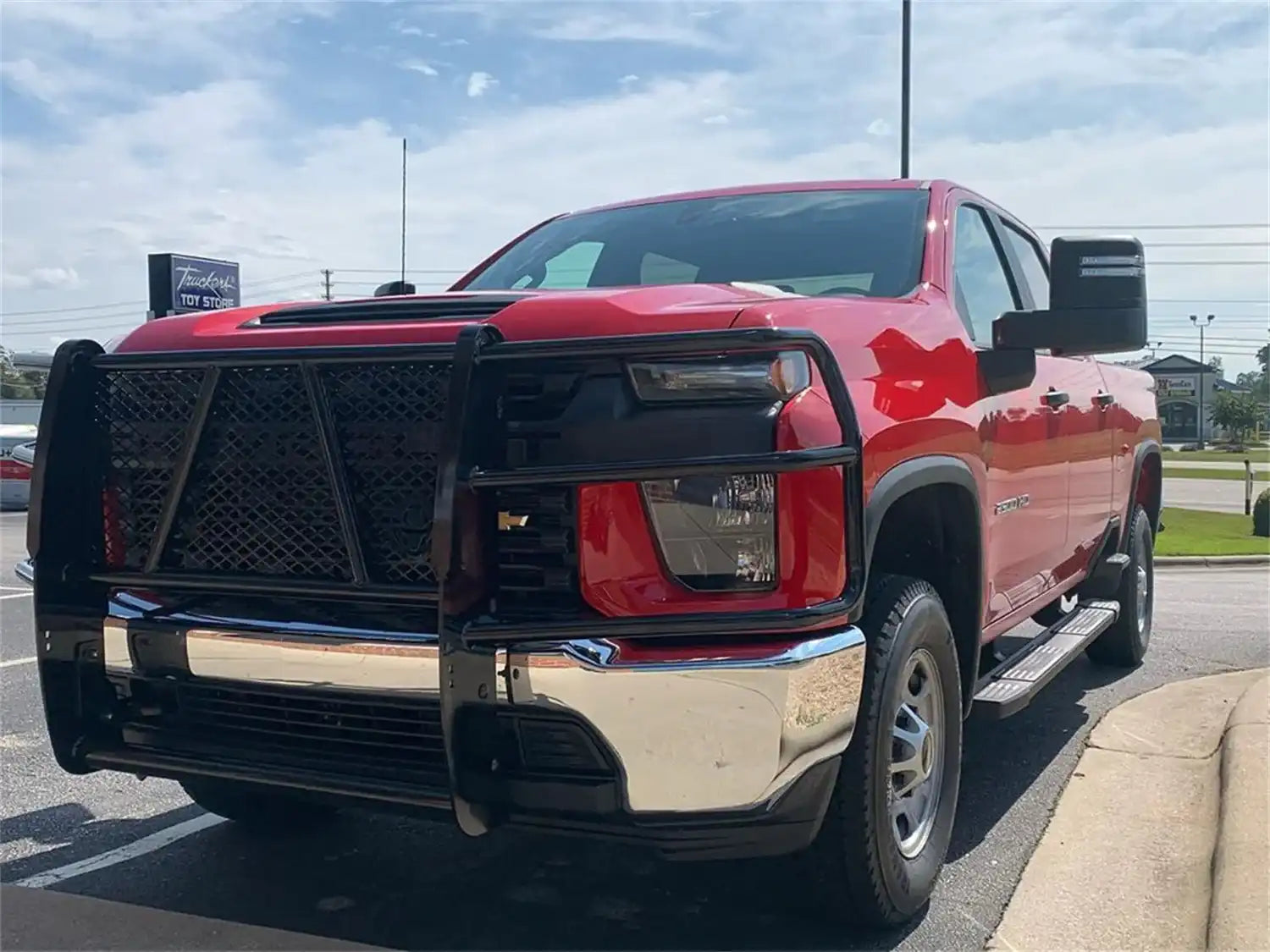 GGC201BL1_2020-2021_Chevrolet20-212500HD3500HD_GrilleGuards_5.jpg