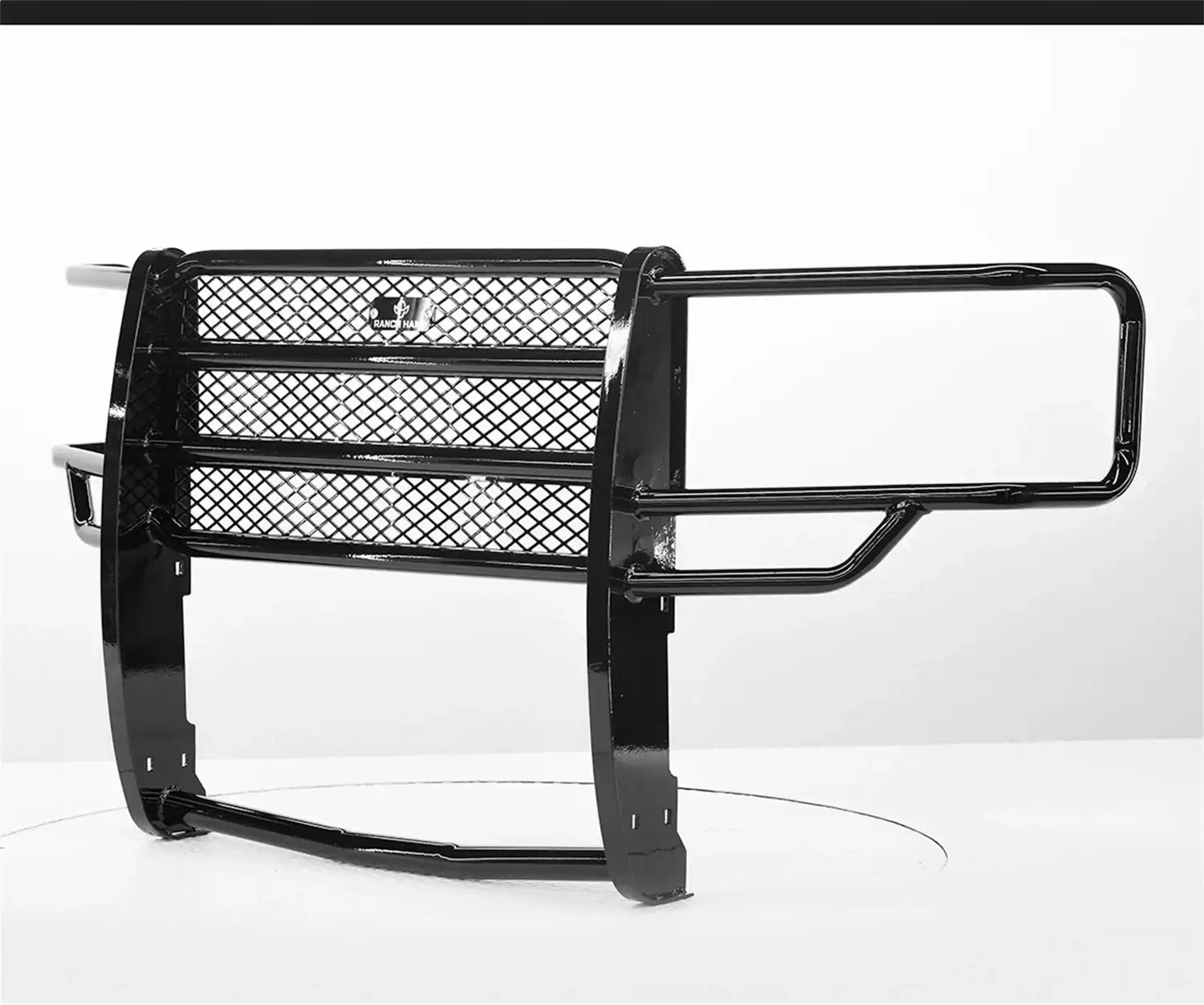 GGG151BL1_2015-2019_GMC2015-20192500HD3500HD_GrilleGuards_2.jpg