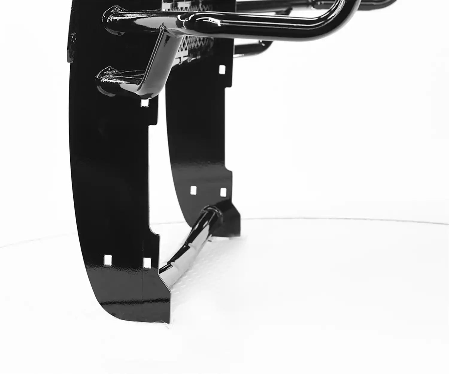GGG151BLS_2015-2019_GMC2015-20192500HD3500HD_GrilleGuards_4.jpg