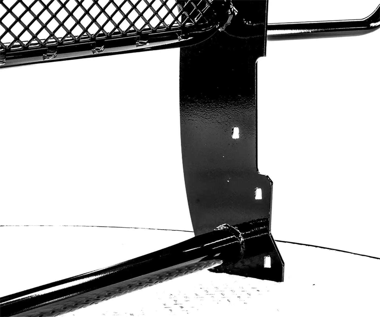 GGG16HBL1_2016-2018_GMC2016-20181500_GrilleGuards_4.jpg