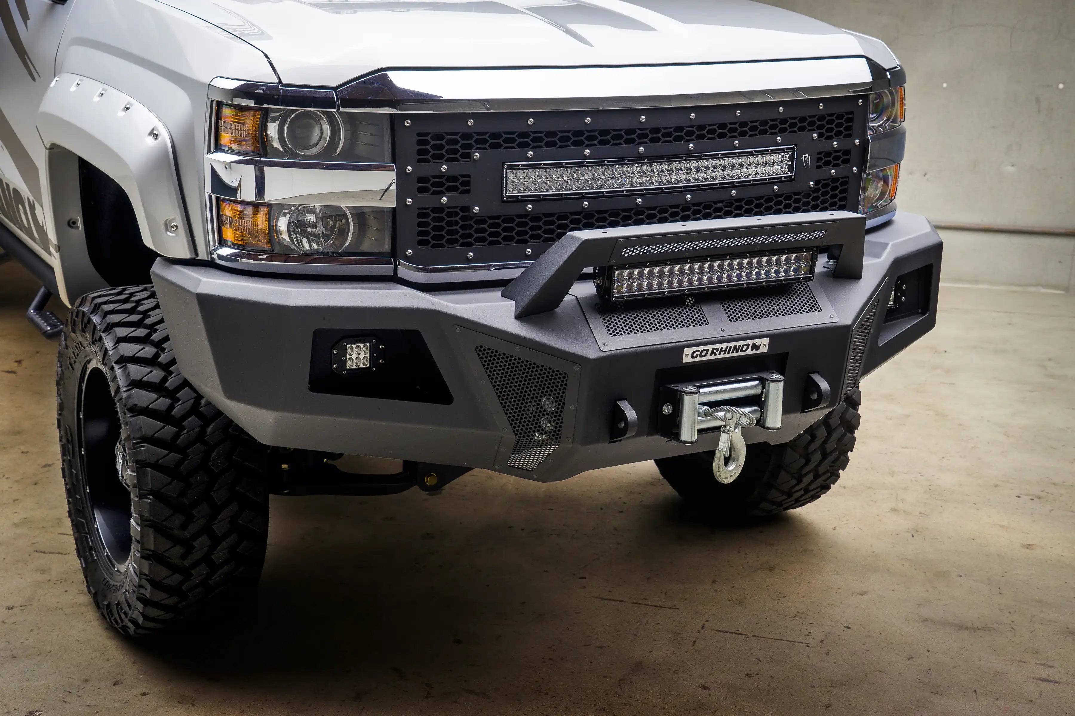 GR_Bumper_10.5_Lifestyle_004.jpg