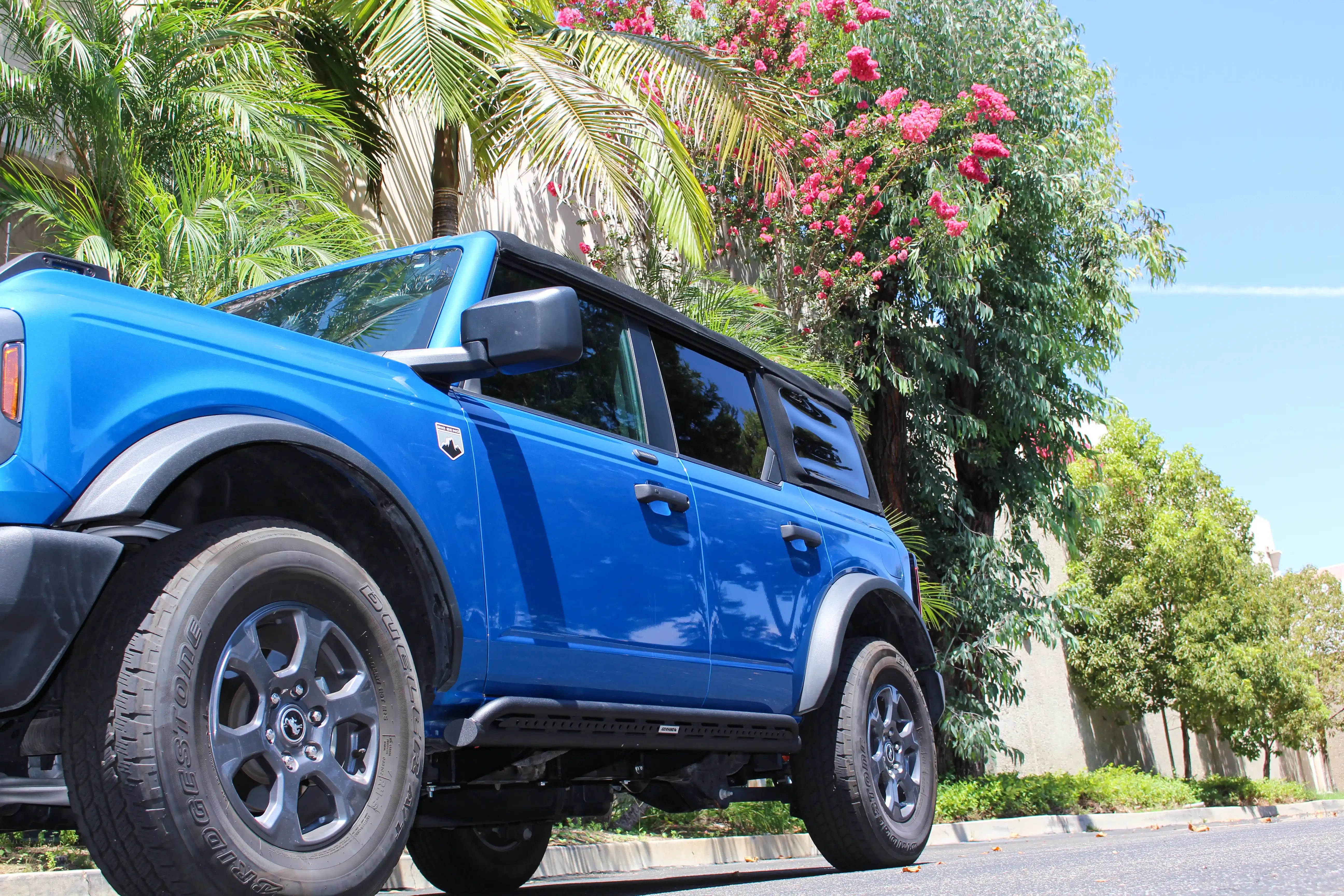 GR_Frame_Sliders_Lifestyle_Bronco_201.jpg