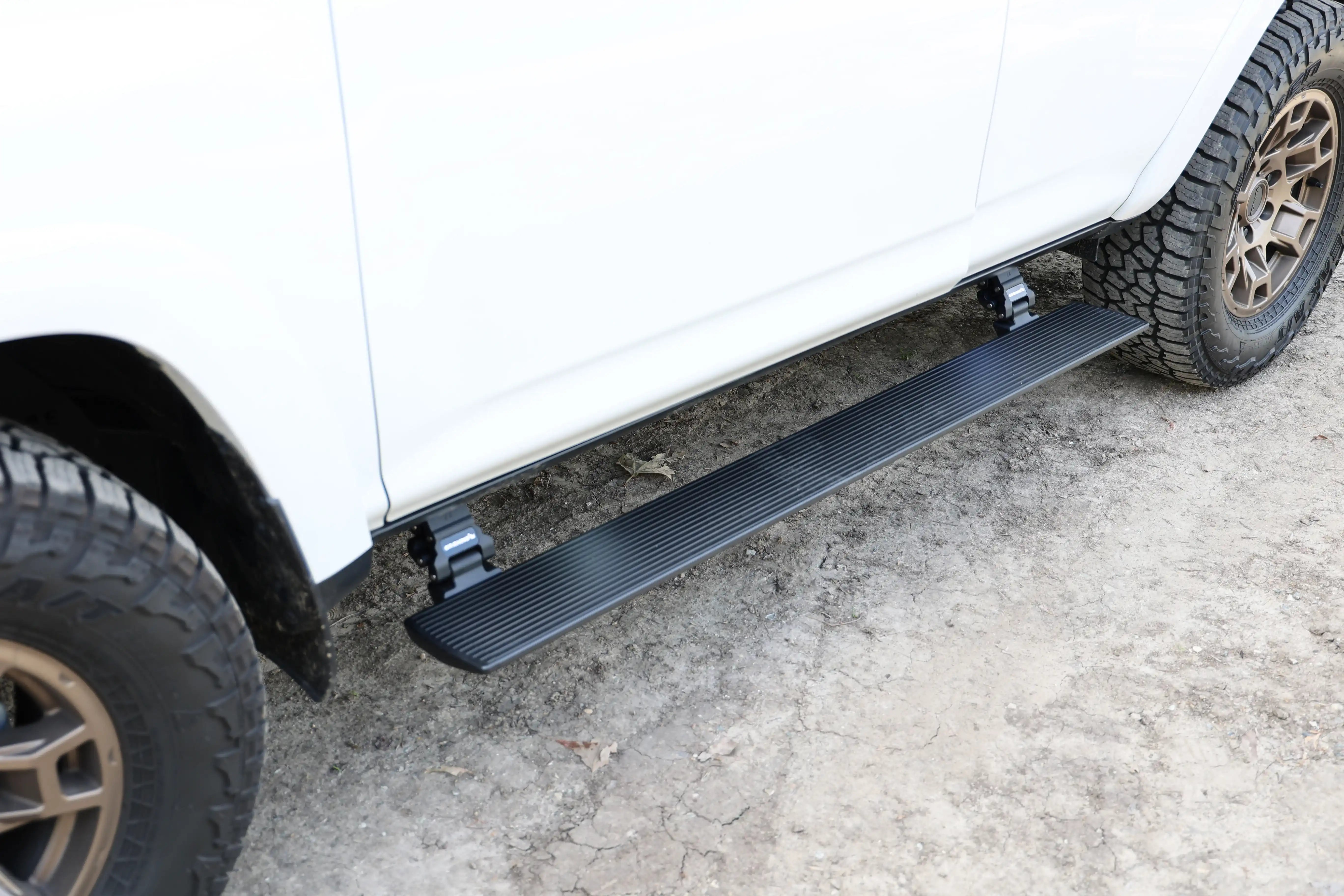 GR_Lifestyle_4Runner_E1_Electric_Boards_200.jpg