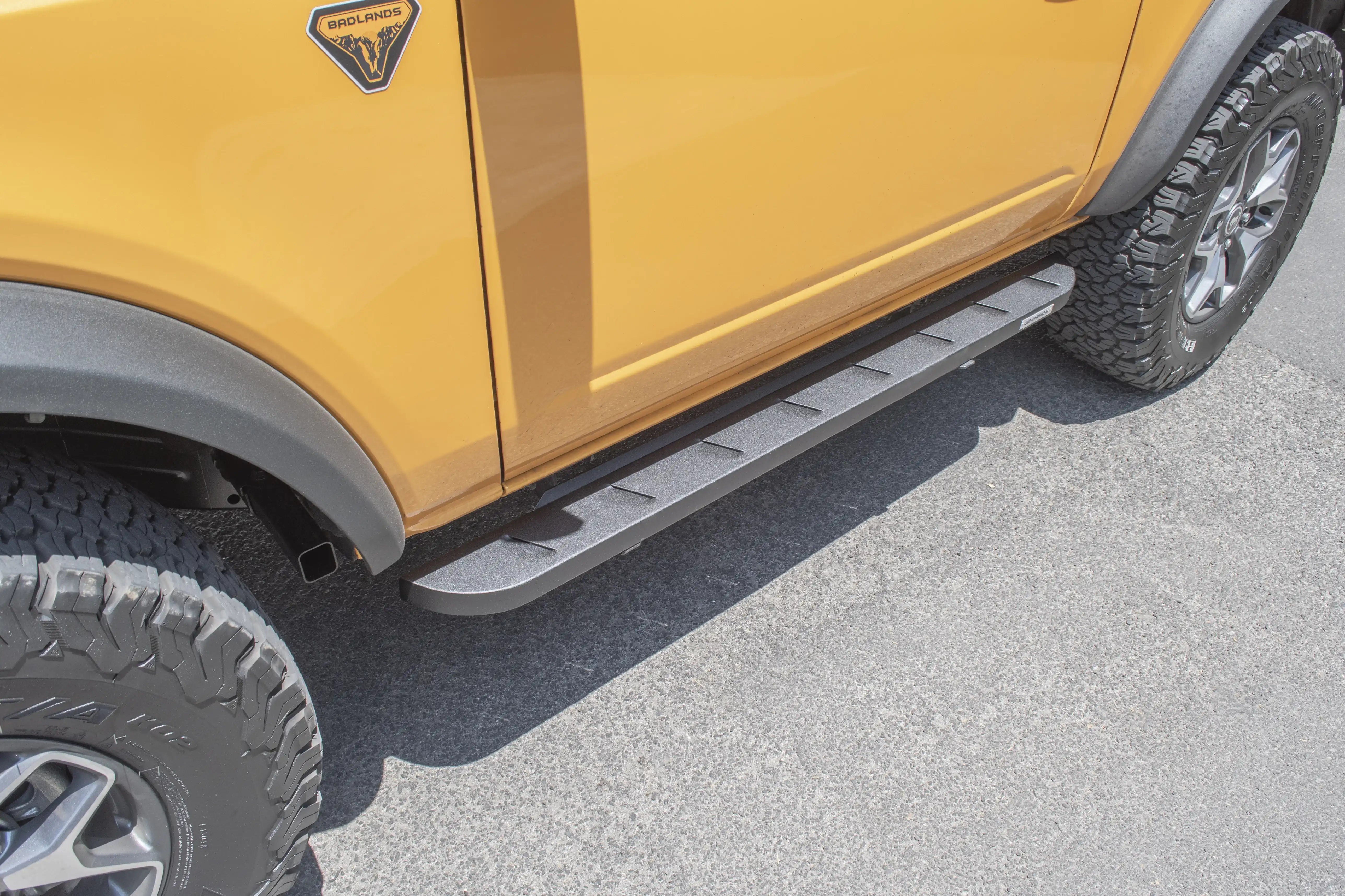 GR_RB10_63413157SPC_BRONCO_001.jpg