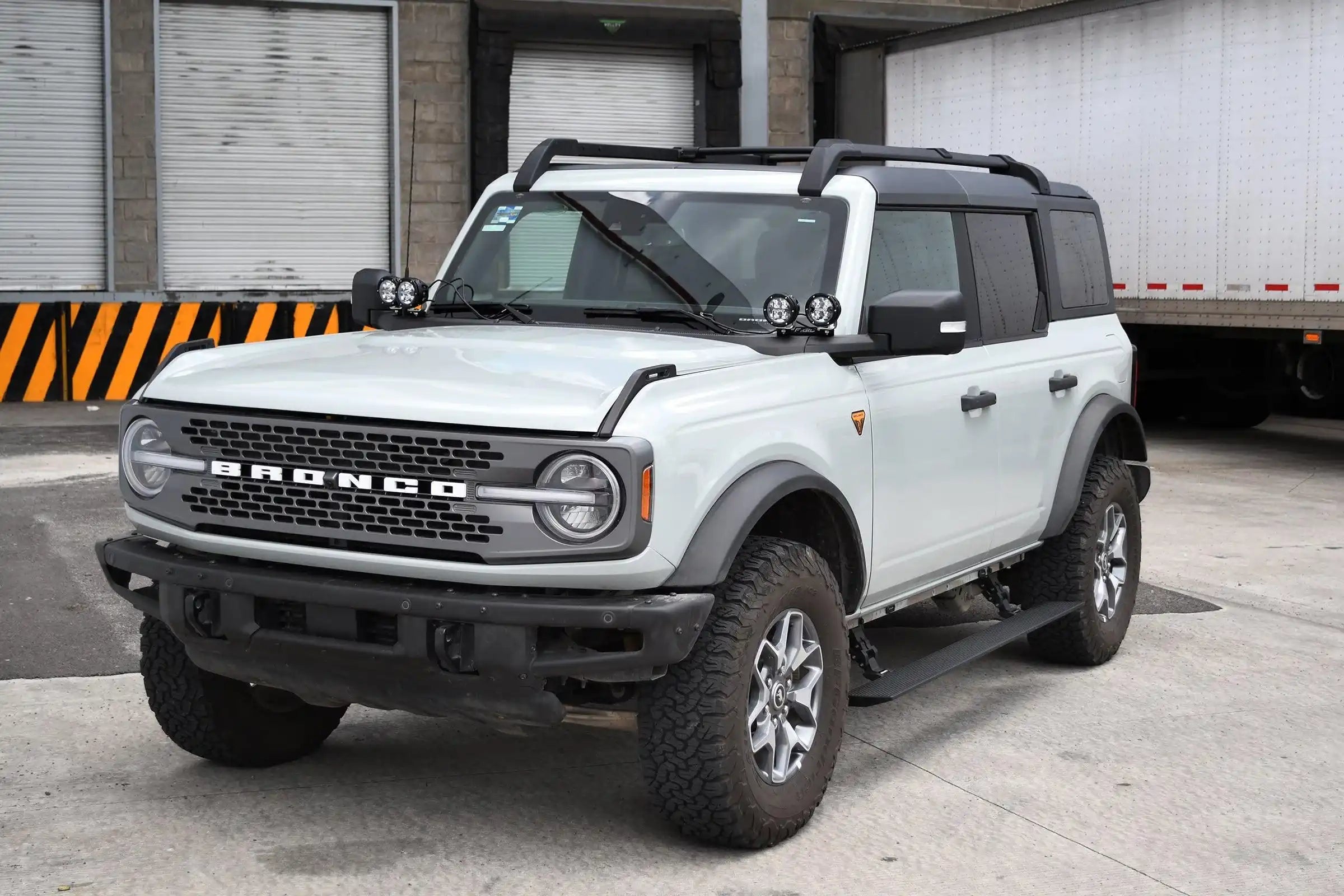 GR_eBoard_20412974PC_Bronco-4Dr_01.jpg