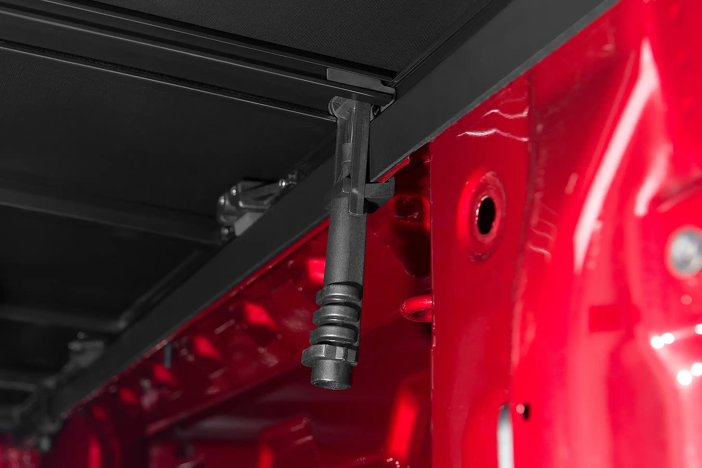 LD_Genesis_Trifold_19Chevy_Details_04HandleLatch.jpg