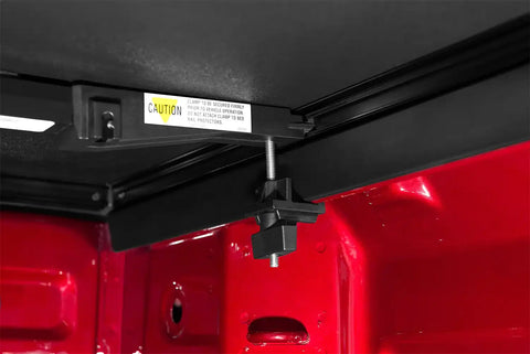LD_Hard-Fold_Details_01Clamp.jpg