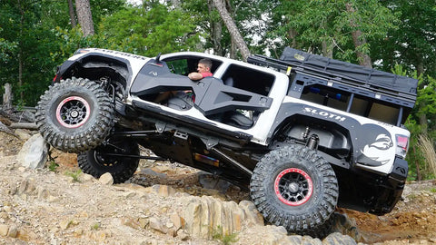 LIFESTYLE_TT1030_DRVR_SIDE_2.jpg