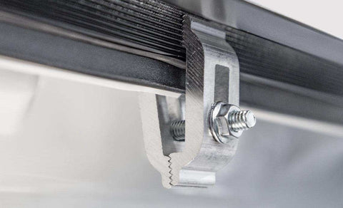 LOMAX_Pro_Series-Feature_Clamps.jpg