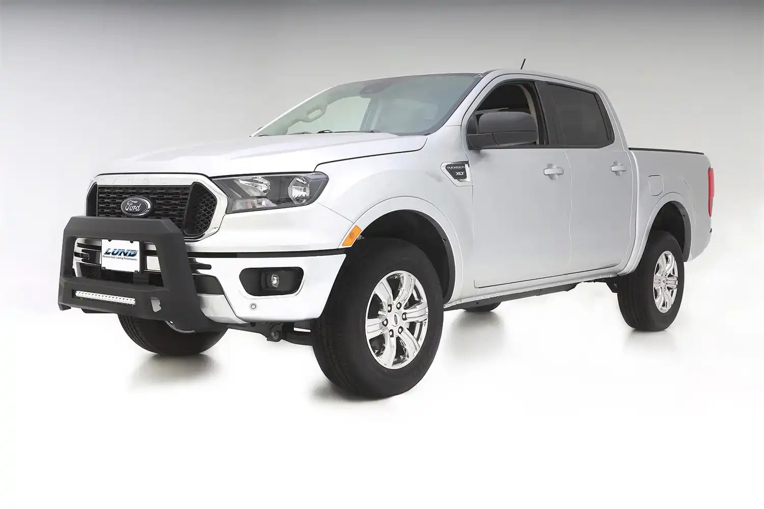 LundRevolutionBullBarFordRanger20198652131.jpg