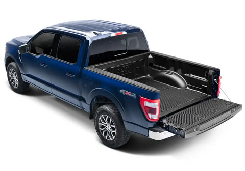 RL_BedLiner_21F150_Rear_TailgateOpen.jpg