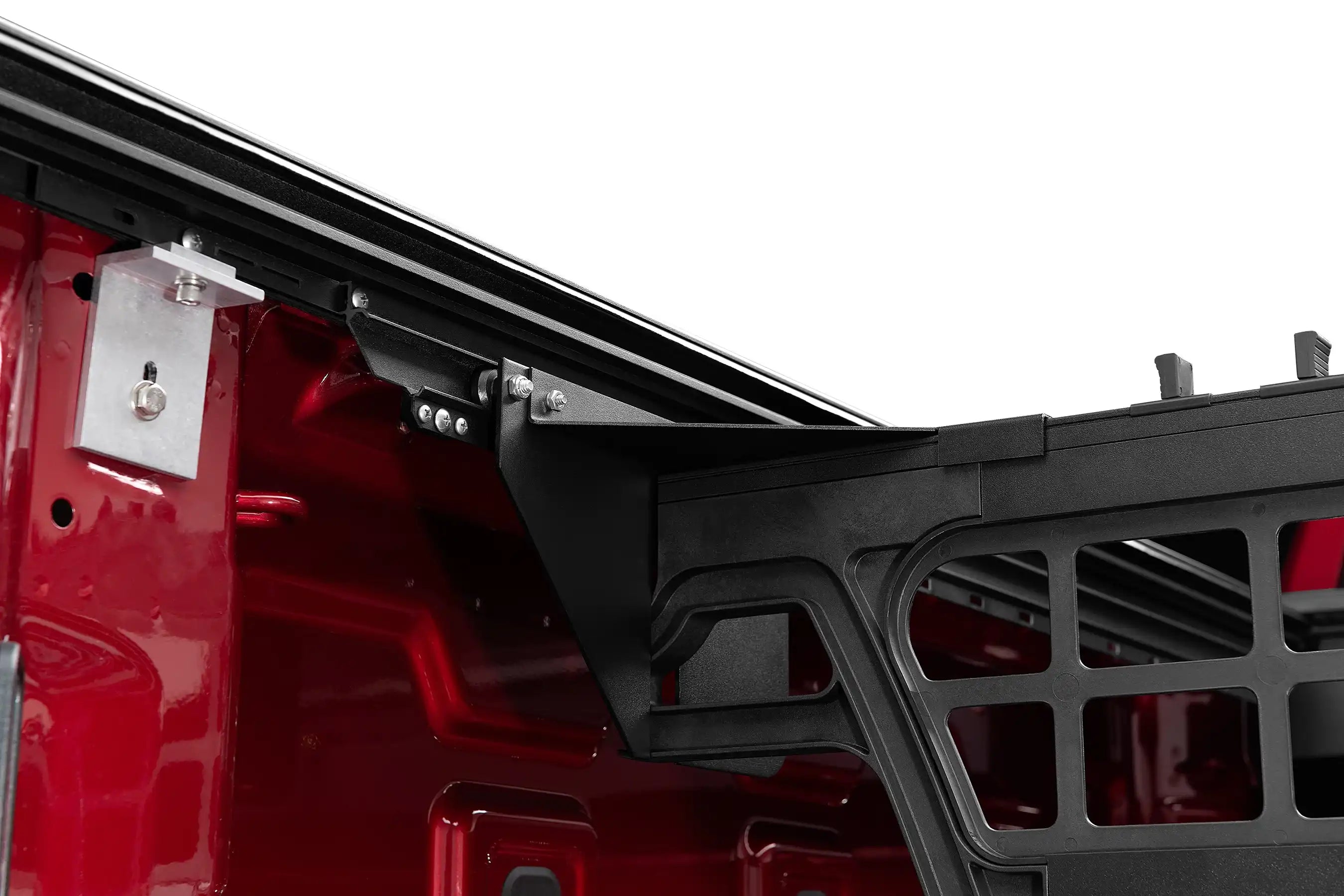 RNL_Cargo-Manager_19Chevy_Details_02.jpg