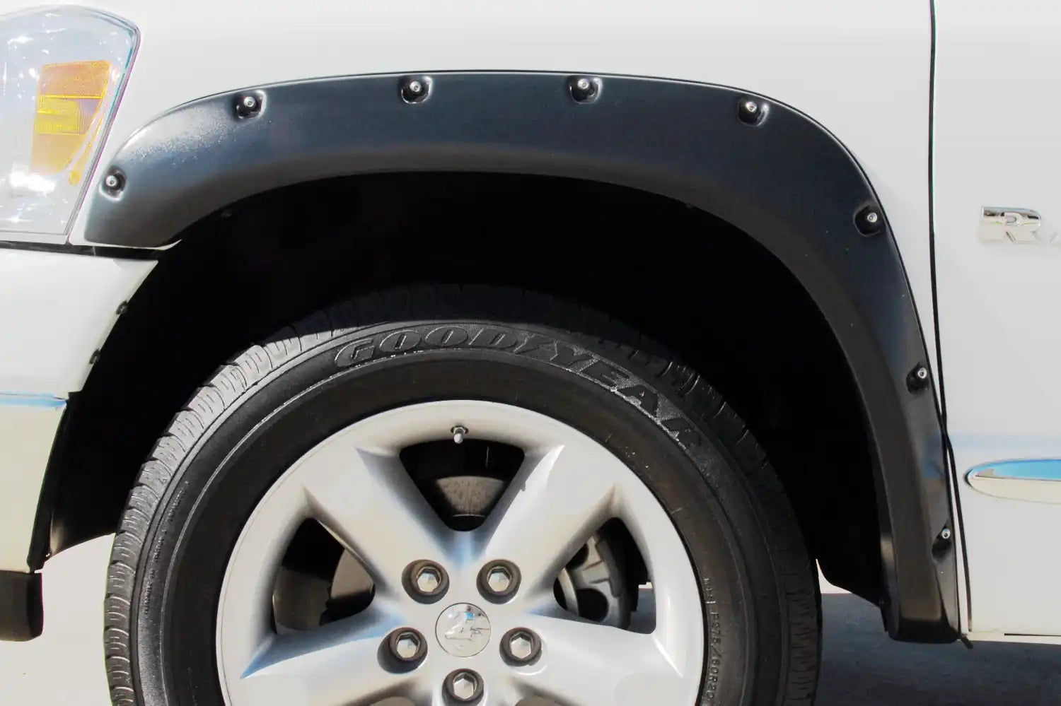 RX203S_v2_20120101.jpg