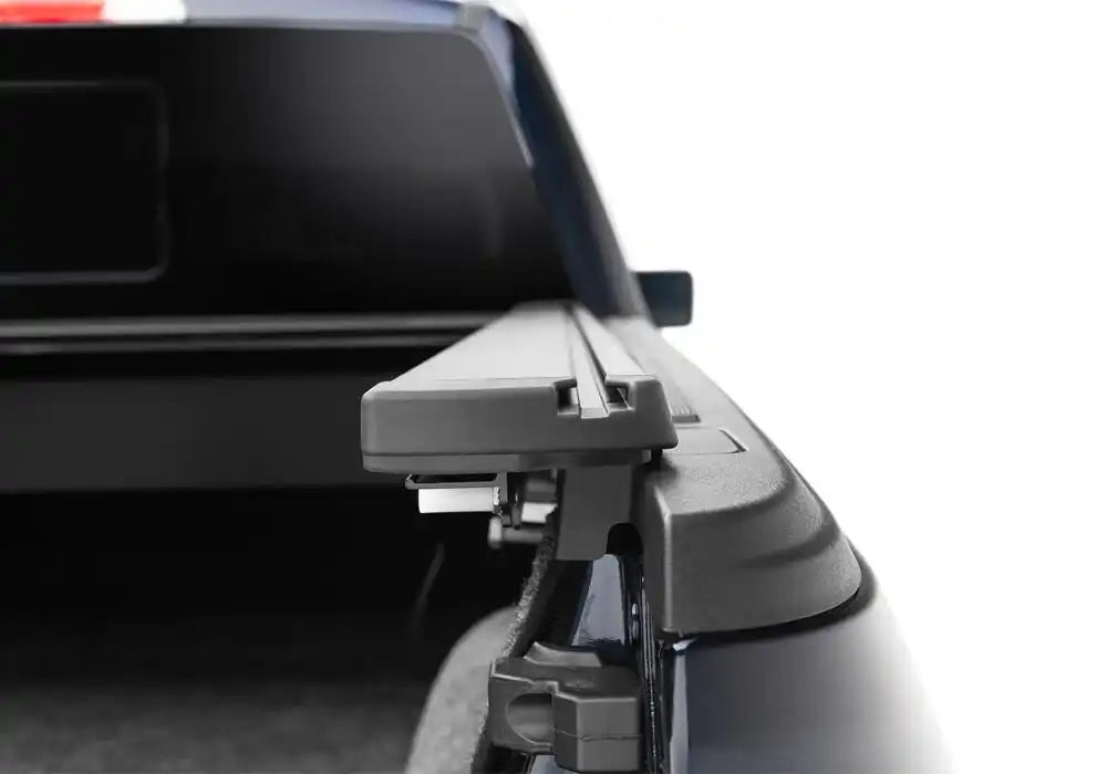 RX_OneXR_21Ford-F150_Details_03RailEnd.jpg